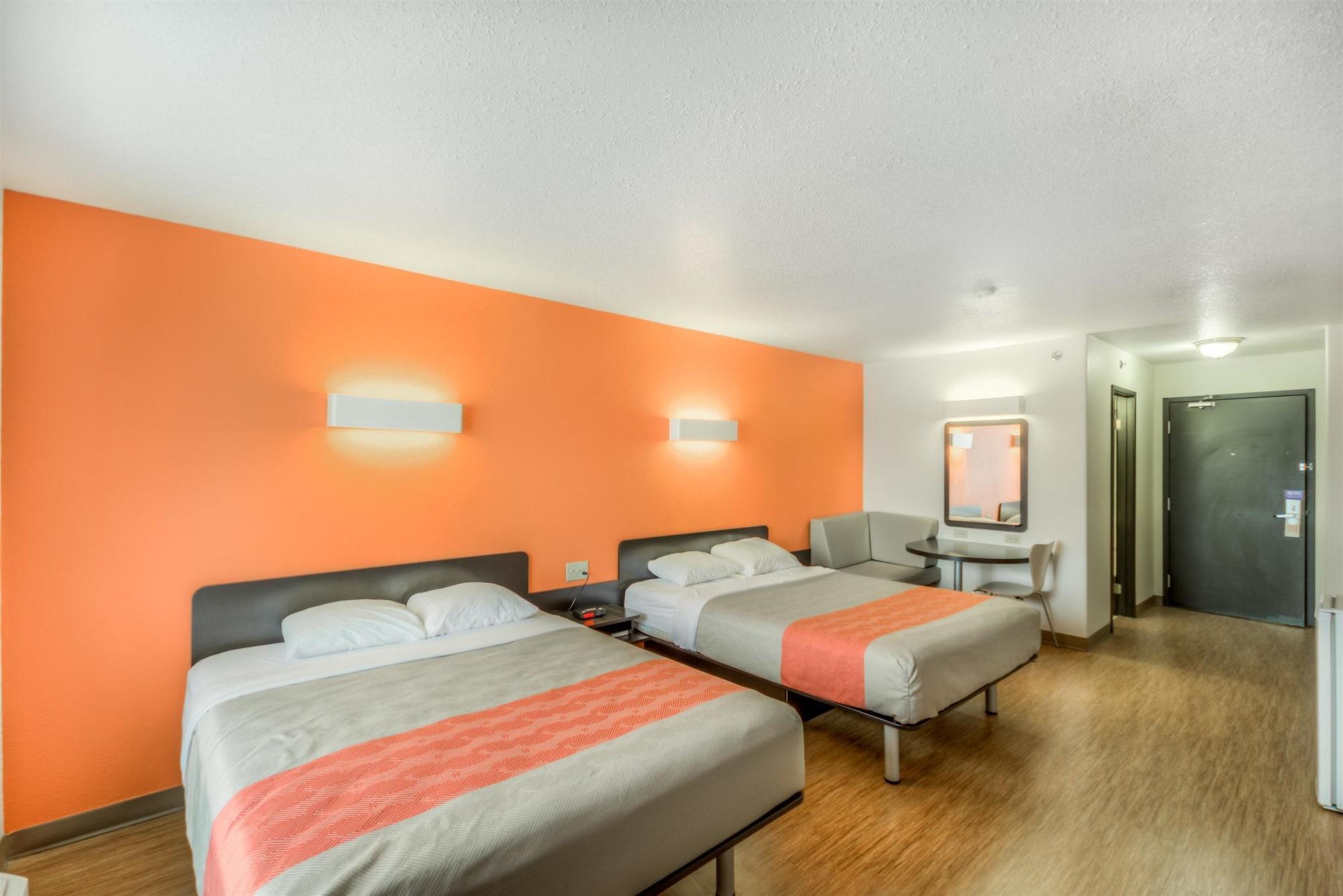Motel 6-Regina, Sk Exterior photo