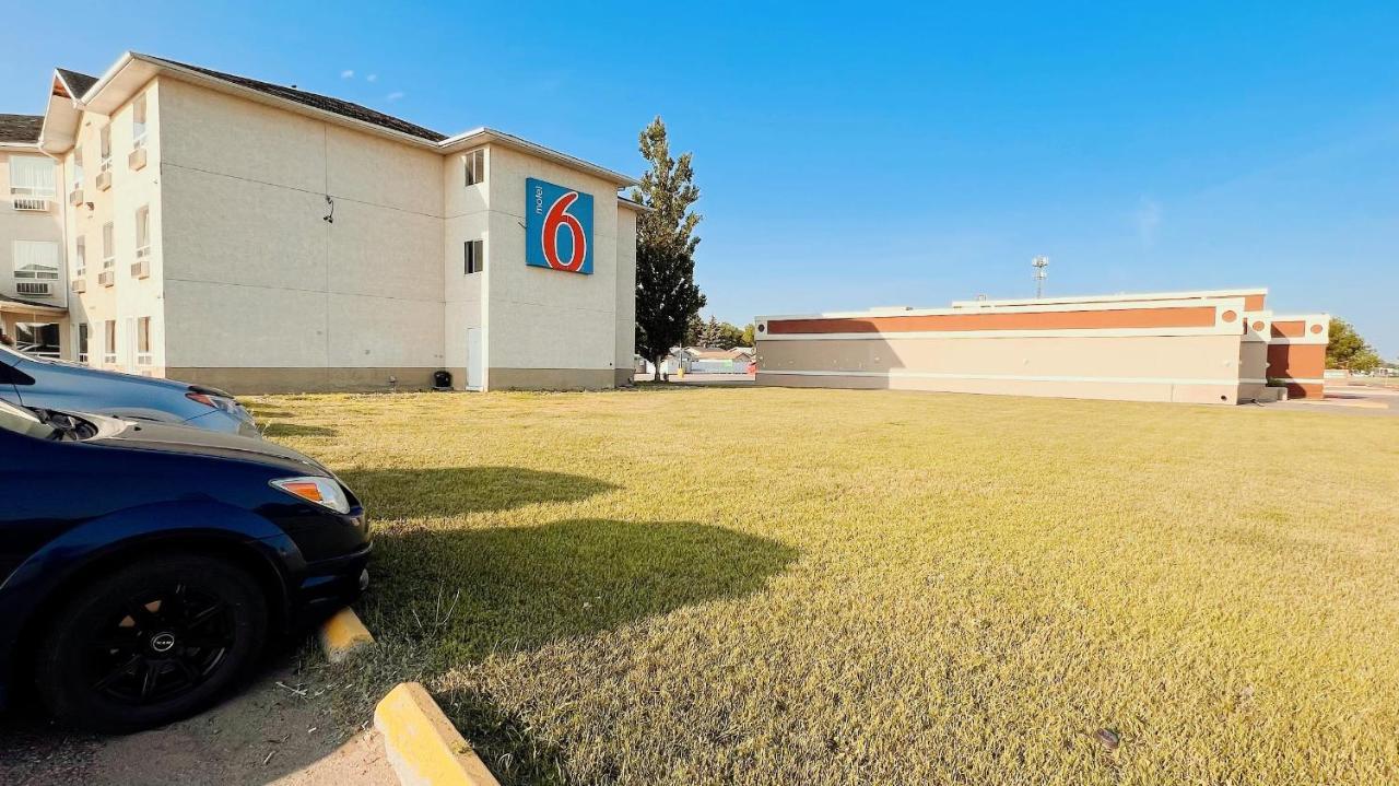 Motel 6-Regina, Sk Exterior photo