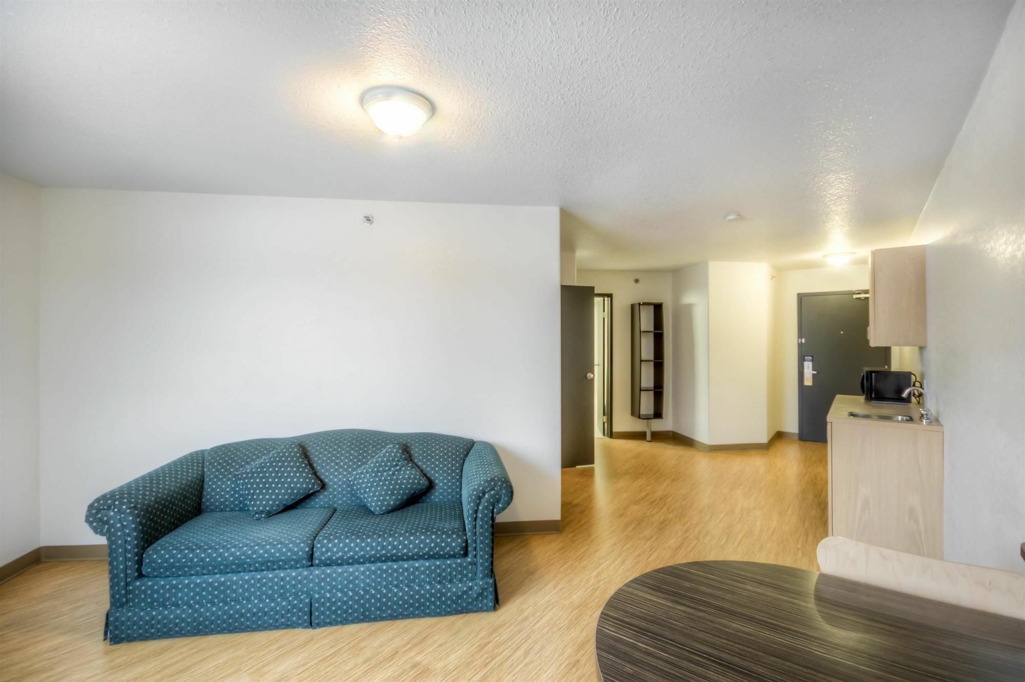 Motel 6-Regina, Sk Exterior photo